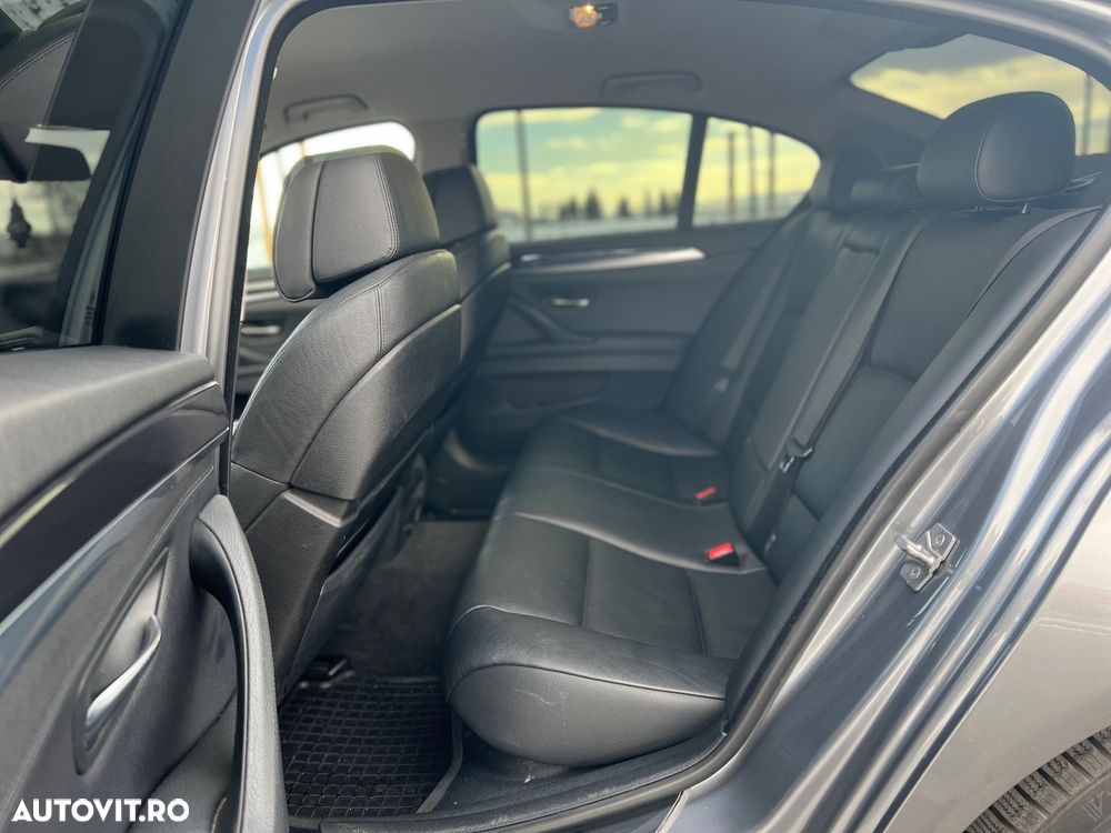 BMW Seria 5 535d xDrive AT - 15