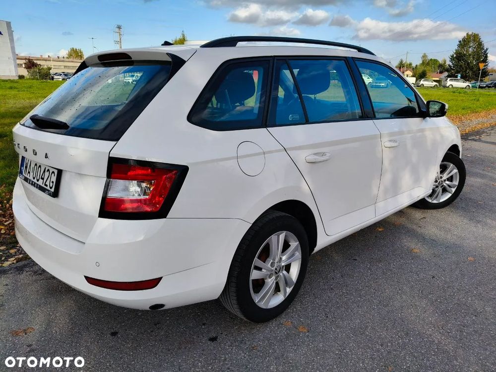 Skoda Fabia 1.0 Ambition - 7