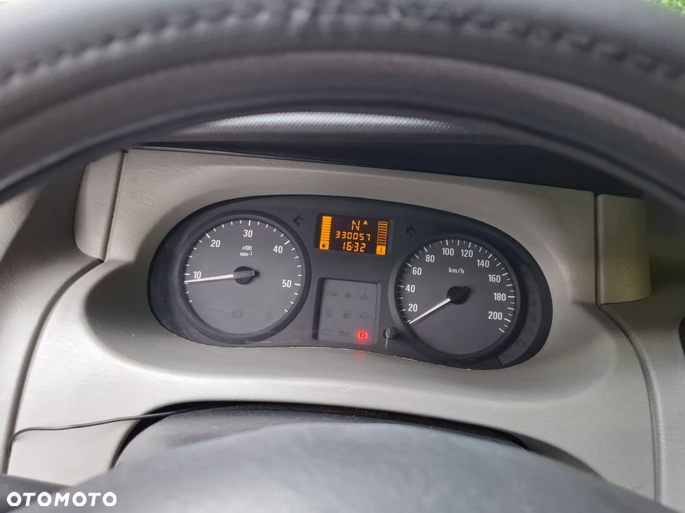 Opel Vivaro L1H1 2.7t Tecshift - 12