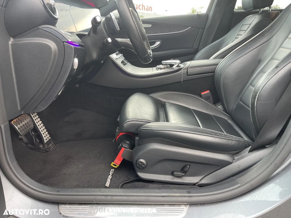 Mercedes-Benz E 250 9G-TRONIC AMG Line - 12