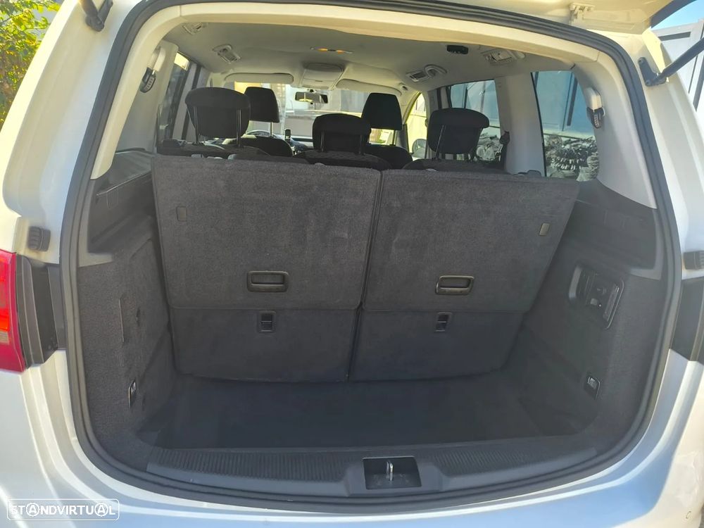 VW Sharan 2.0 TDI Confortline - 8