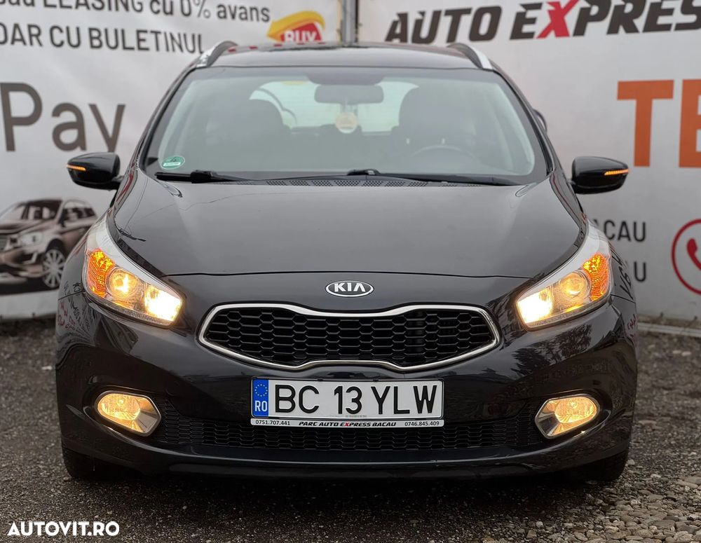 Kia Ceed - 13