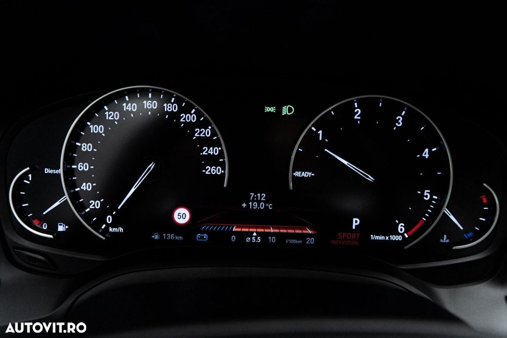 BMW Seria 3 320d Aut. Sport Line - 33