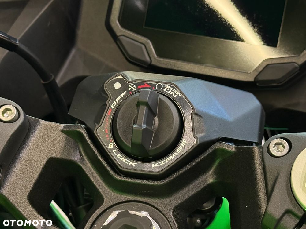 Kawasaki Ninja - 14