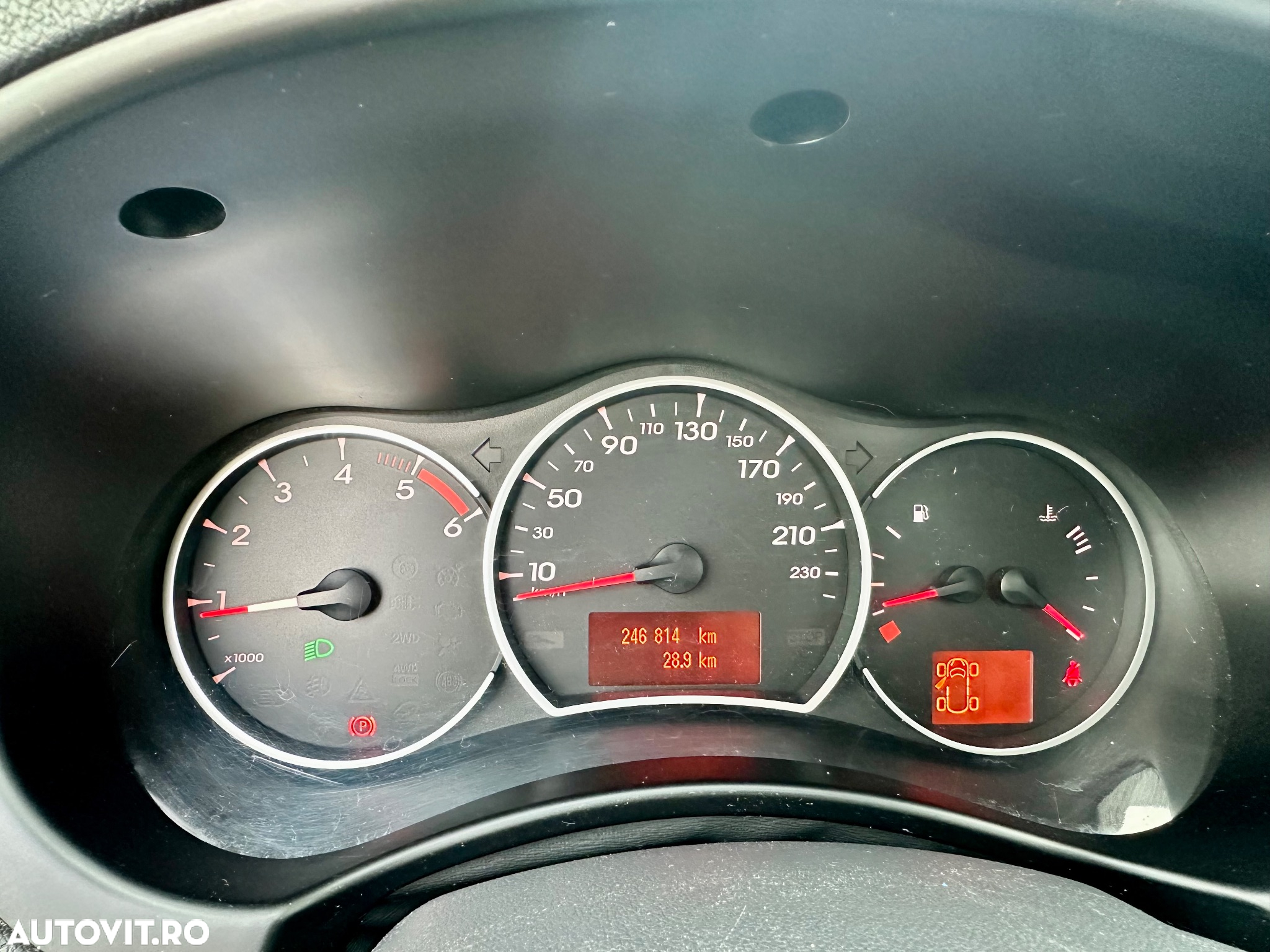 Renault Koleos dCi 150 FAP 4x2 Limited - 8