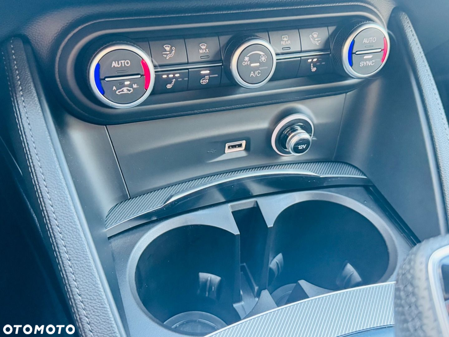 Alfa Romeo Stelvio - 20