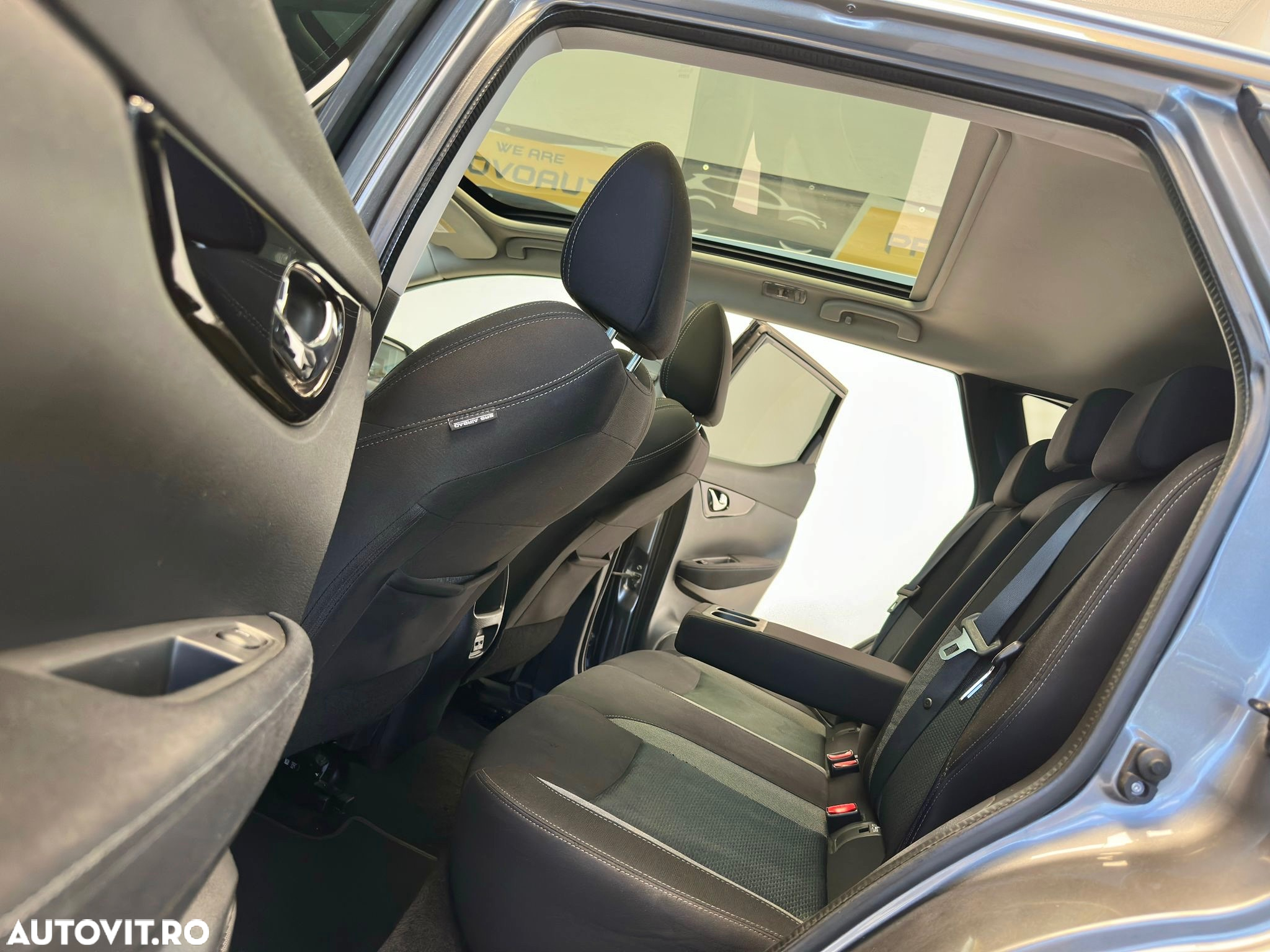 Nissan Qashqai 1.3 DIG-T DCT TEKNA - 8