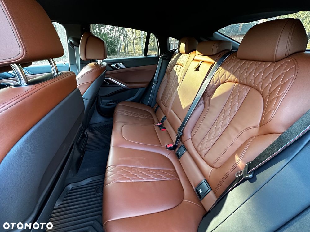 BMW X6 - 16