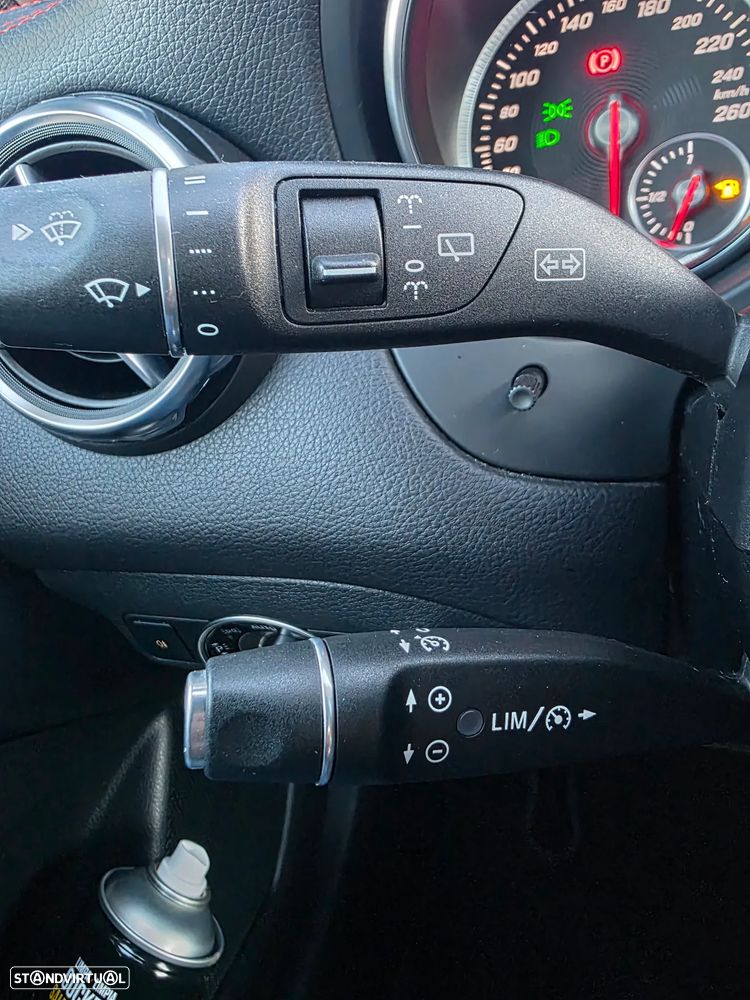 Mercedes-Benz GLA 180 d AMG Line Aut. - 32