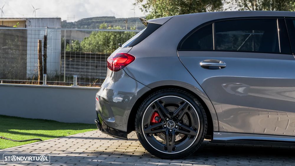 Mercedes-Benz A 45 AMG S 4Matic+ - 39