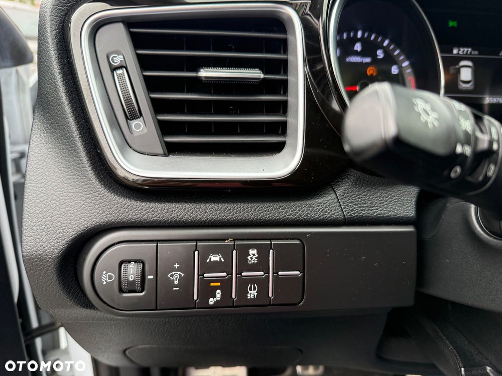 Kia XCeed 1.0 T-GDI L Business Line - 22