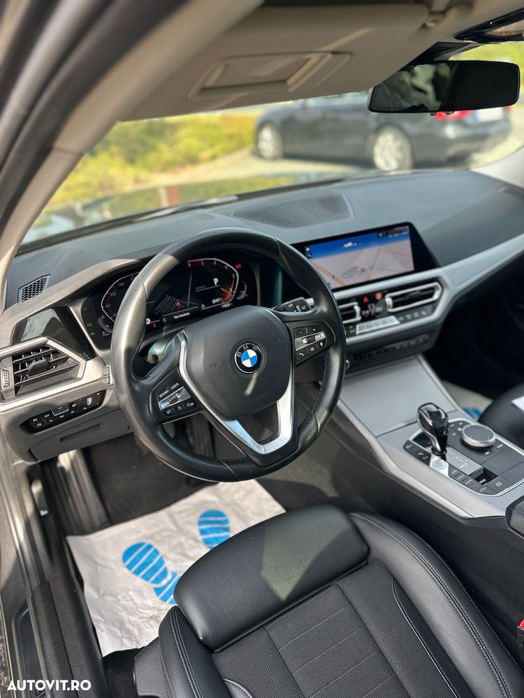 BMW Seria 3 318d Touring Aut. Sport Line - 3