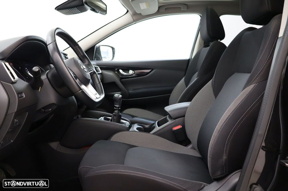 Nissan Qashqai 1.5 dCi N-Connecta - 4