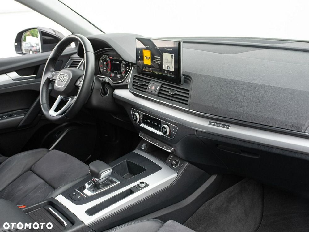 Audi Q5 Sportback - 32
