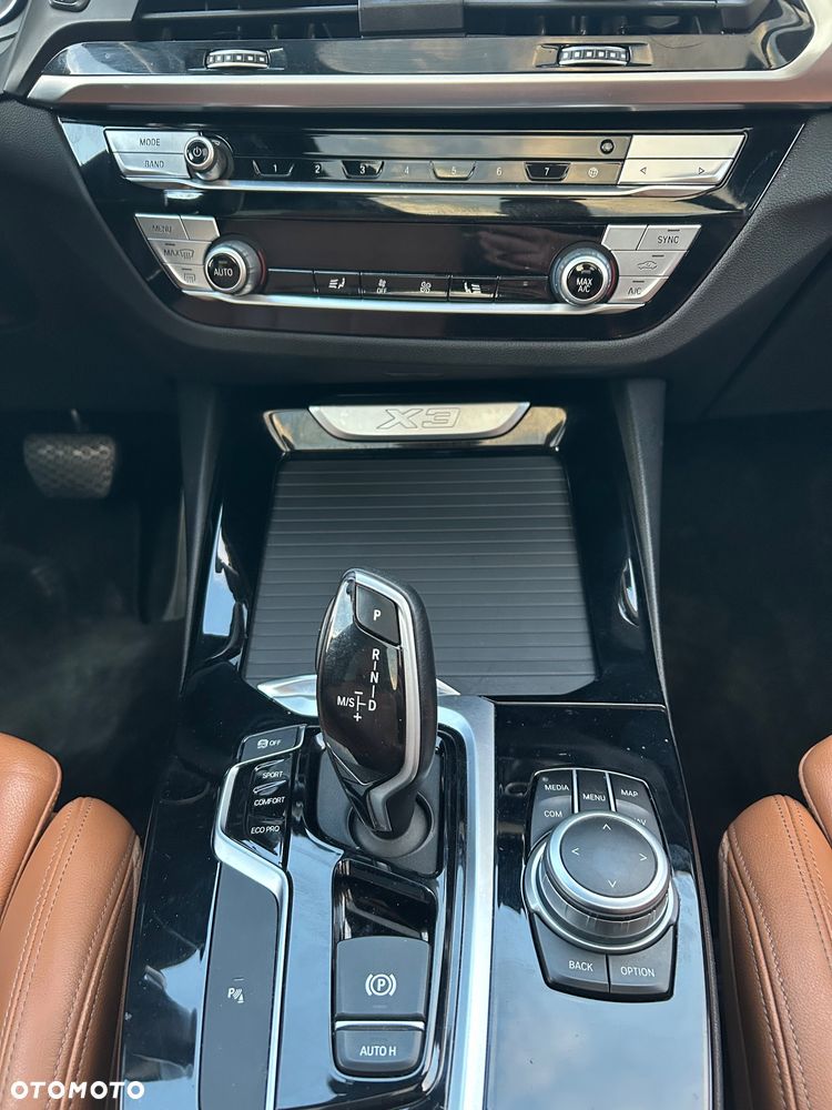 BMW X3 - 13