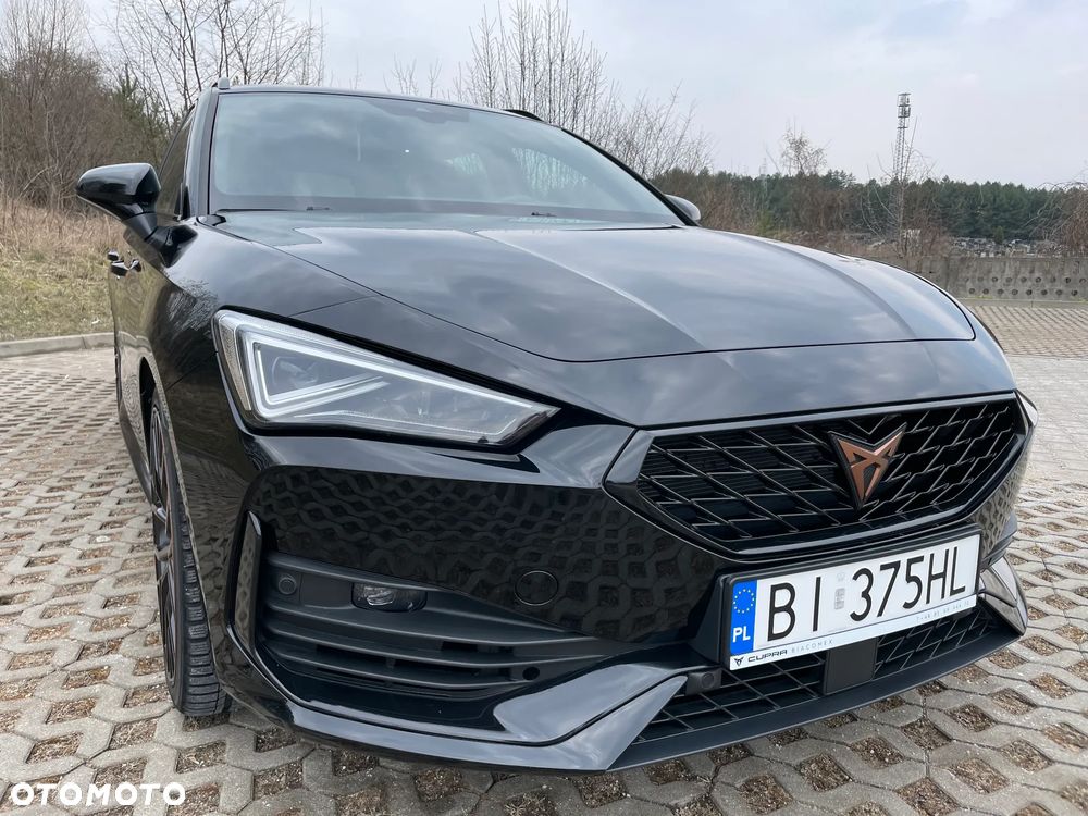 Cupra Leon 2.0 TSI 4Drive VZ Cup DSG - 4