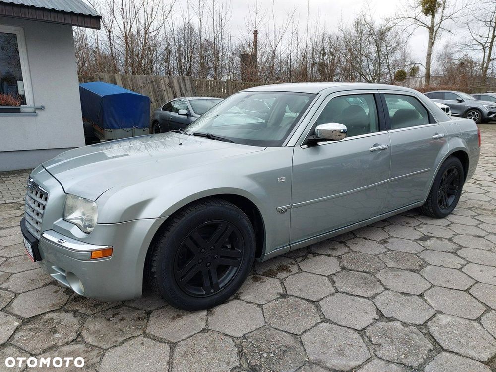 Chrysler 300C - 5