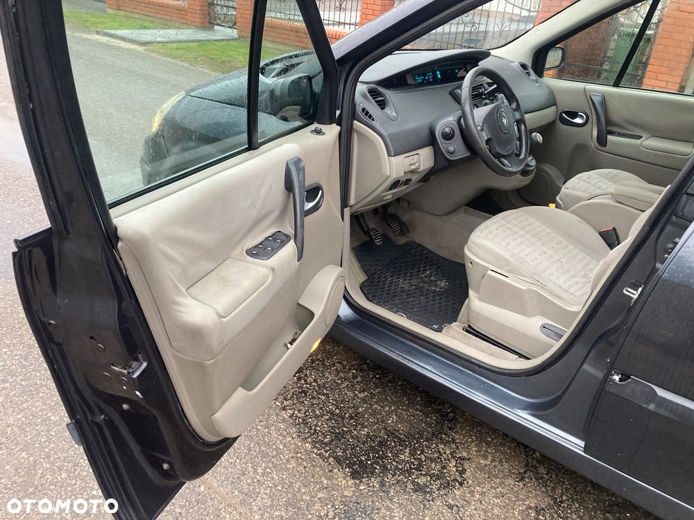 Renault Scenic 1.6 Pack Authentique - 15