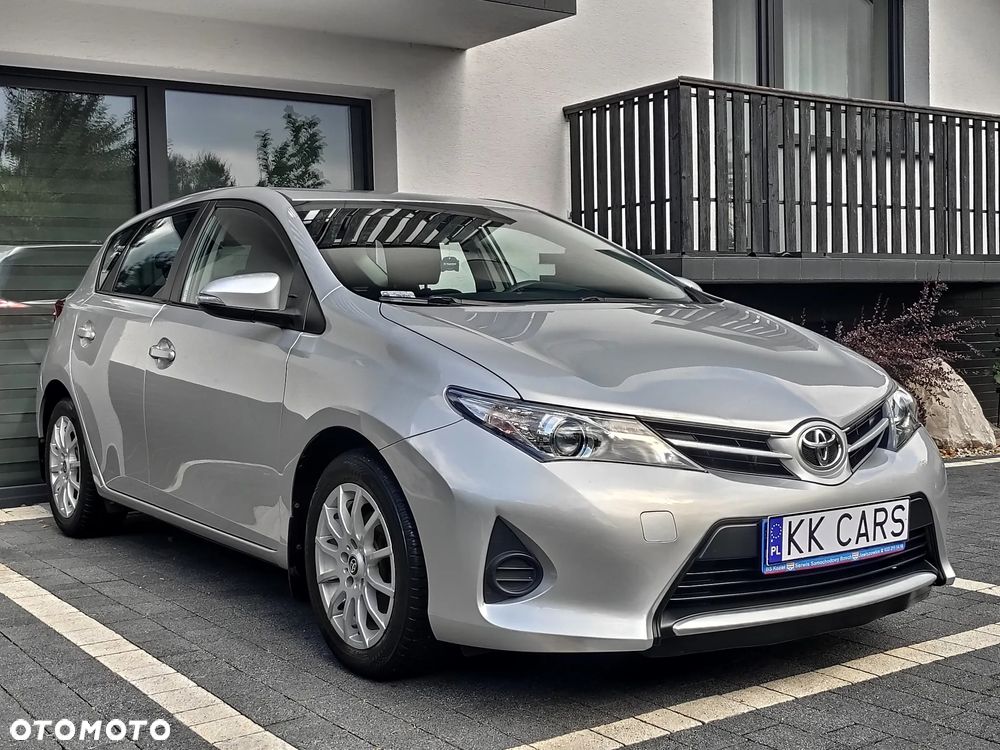 Toyota Auris 1.33 VVT-i Comfort - 4