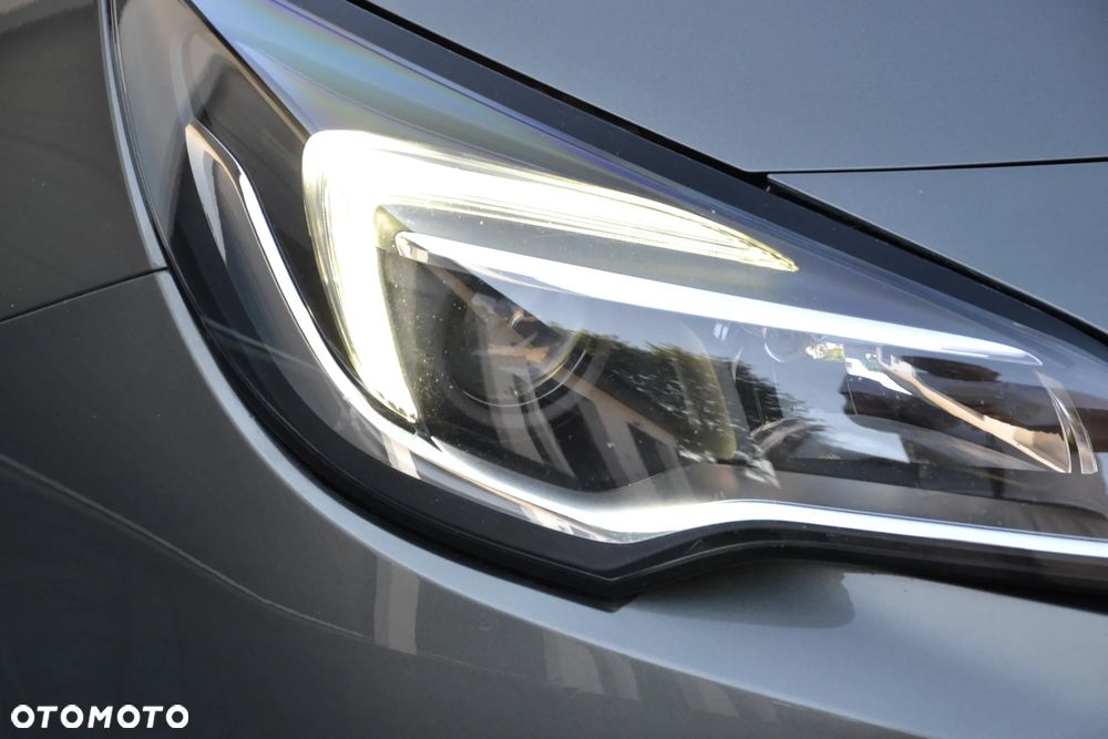 Opel Astra 1.4 T Dynamic - 19