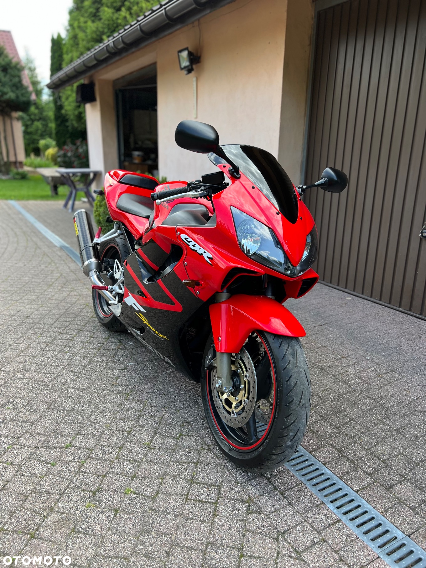 Honda CBR - 2