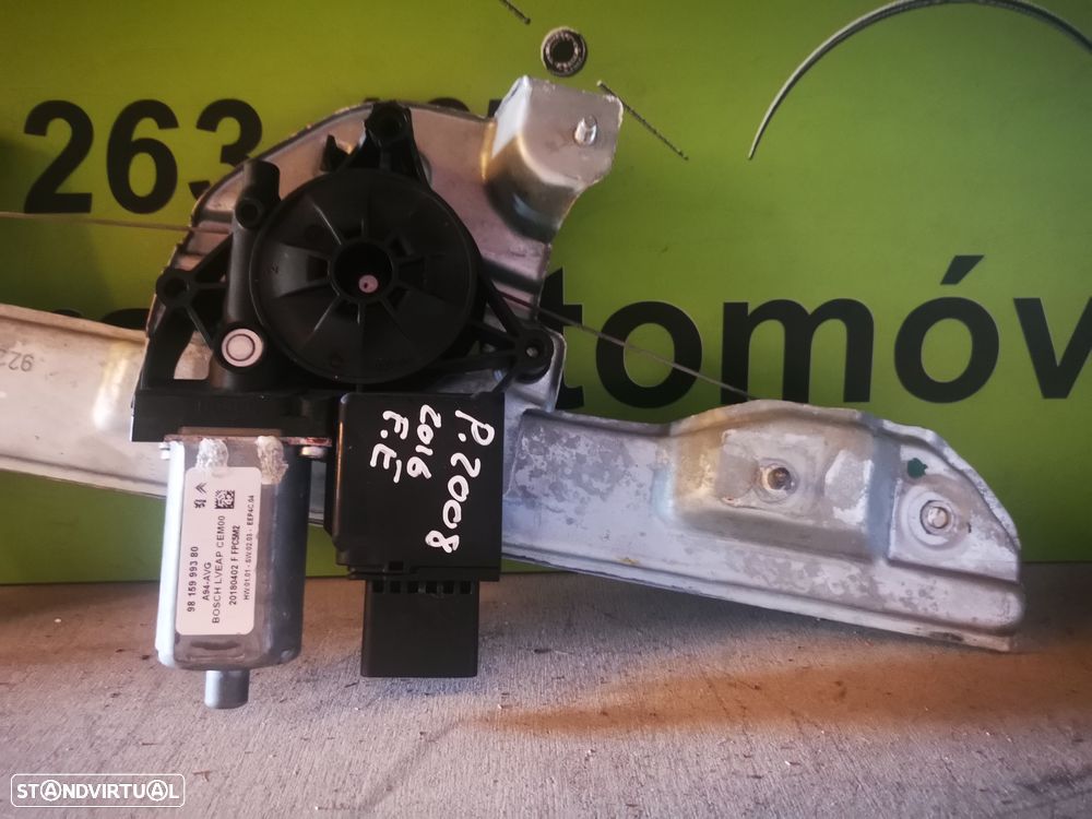 PEUGEOT 2008 I ELEVADOR FRENTE ESQUERDO - E085 - 2