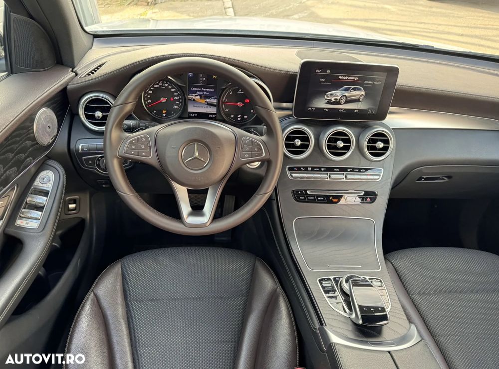 Mercedes-Benz GLC 250 d 4Matic 9G-TRONIC AMG Line - 34