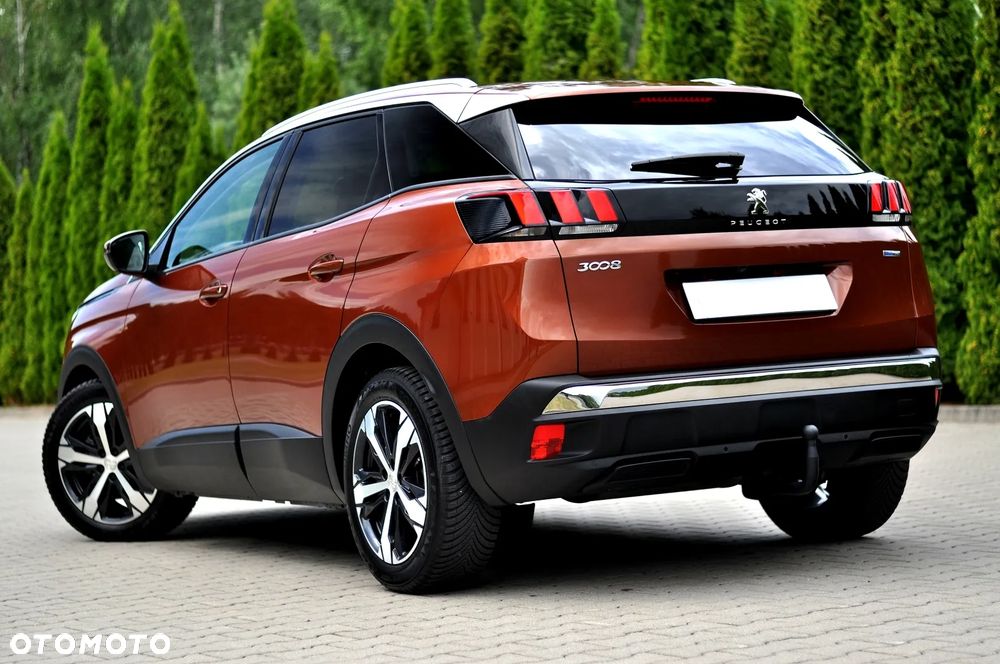 Peugeot 3008 1.2 PureTech Allure S&S - 11