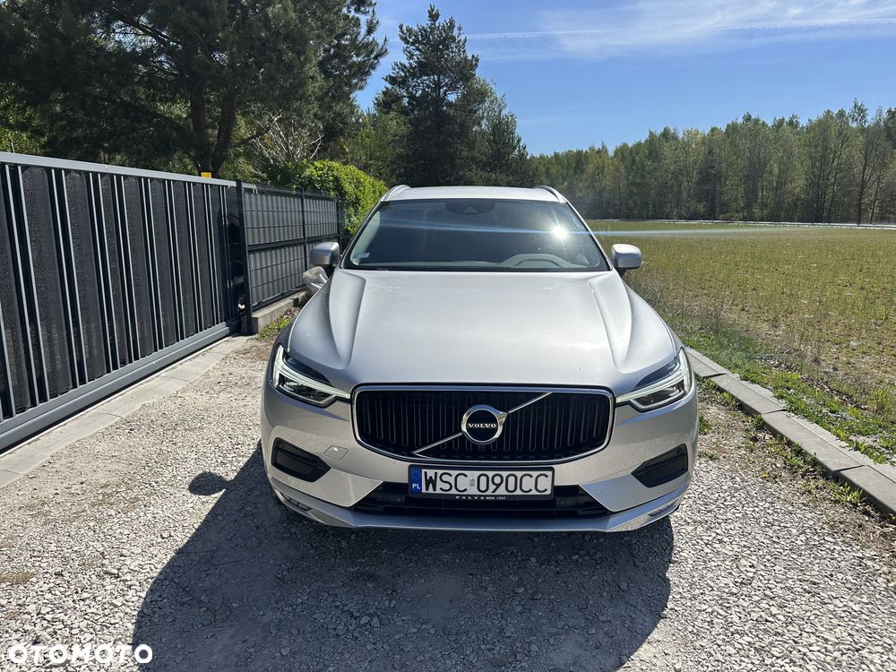 Volvo XC 60 B4 B Momentum Pro - 4