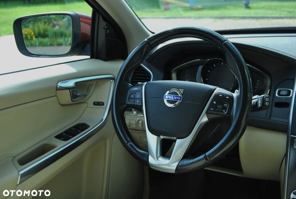 Volvo XC 60 T6 AWD Summum - 10