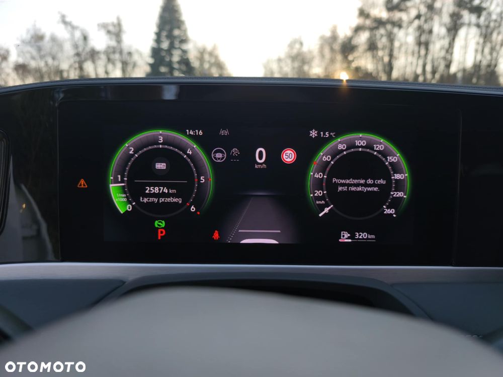 Volkswagen Passat 2.0 TDI SCR DSG Elegance - 33