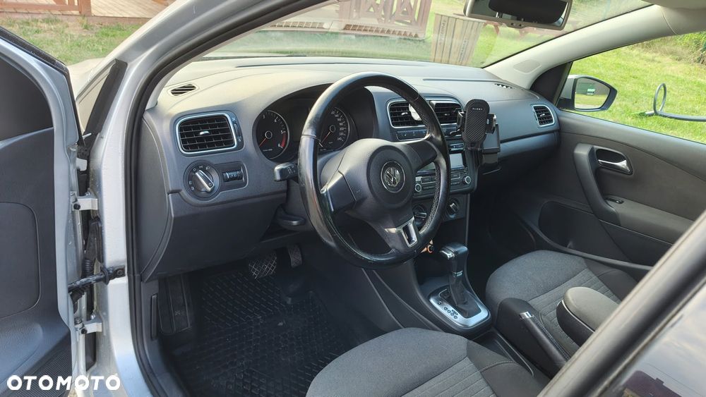Volkswagen Polo 1.6 TDI DSG Style - 14