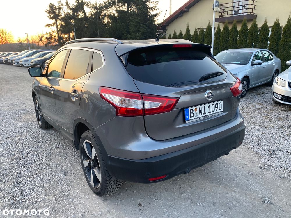 Nissan Qashqai 1.6 DIG-T N-Connecta - 4