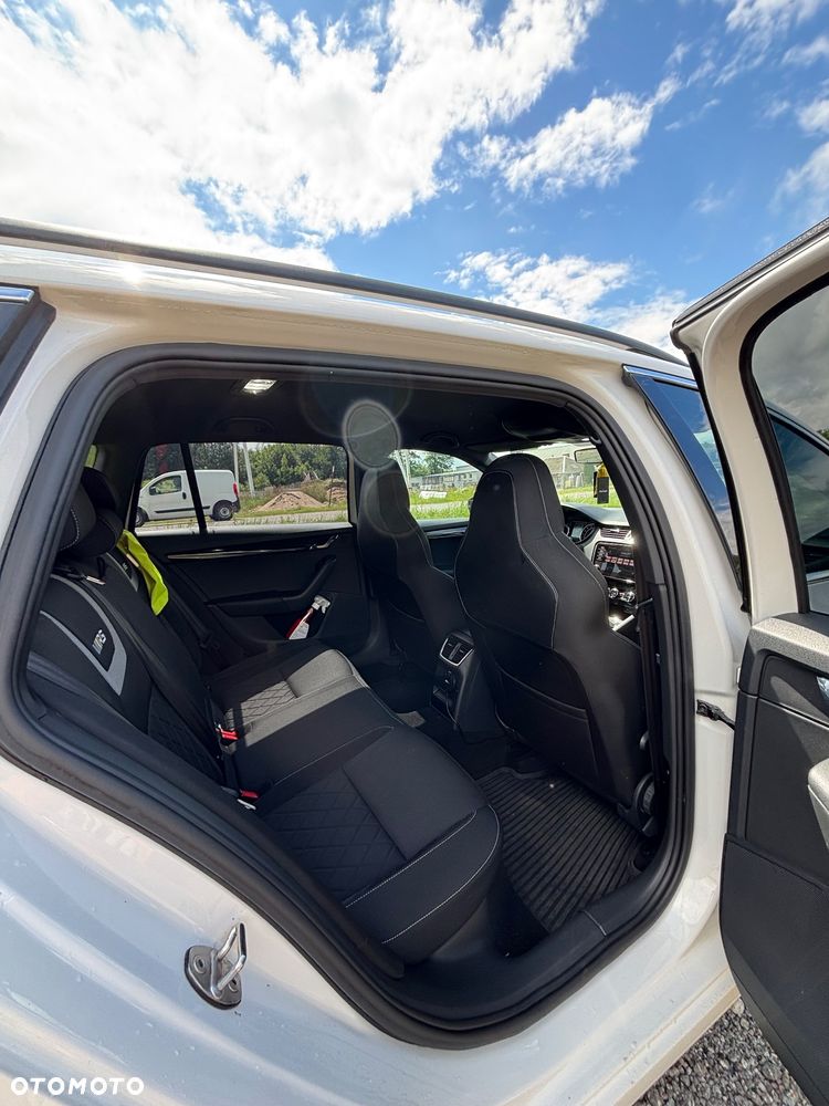 Skoda Octavia 2.0 TSI RS 230 DSG - 7