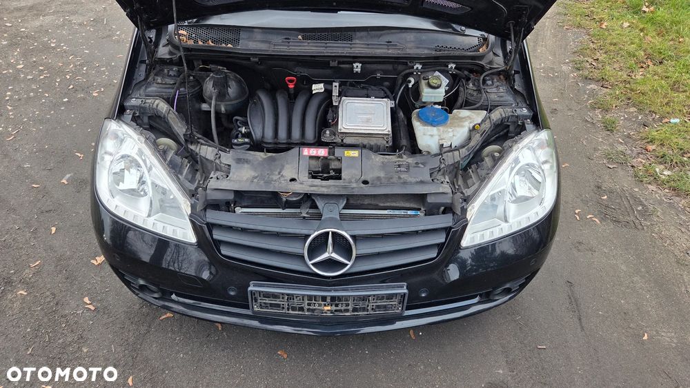 Mercedes-Benz Klasa A 160 Autotronic - 28