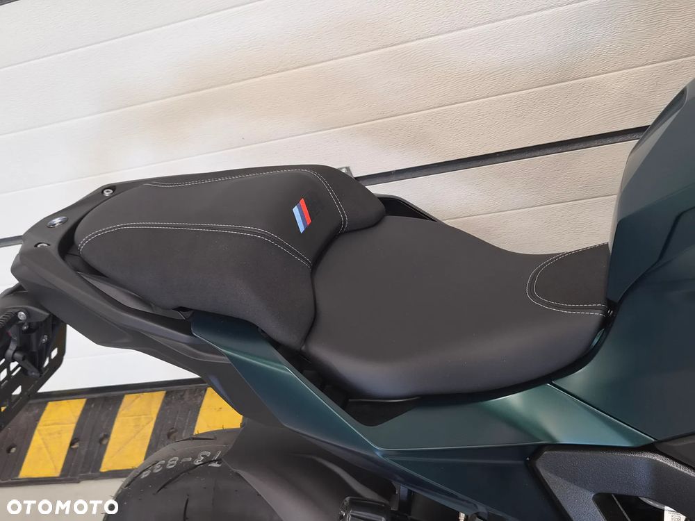 BMW XR - 21