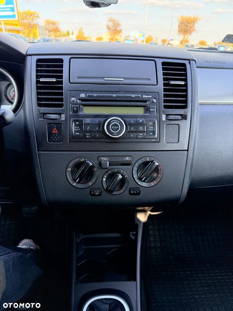 Nissan Tiida - 5