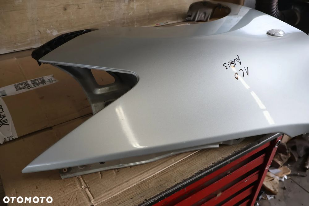 TOYOTA AURIS I 07-09R BŁOTNIK PRZÓD PRZEDNI PRAWY 1C0 - 8