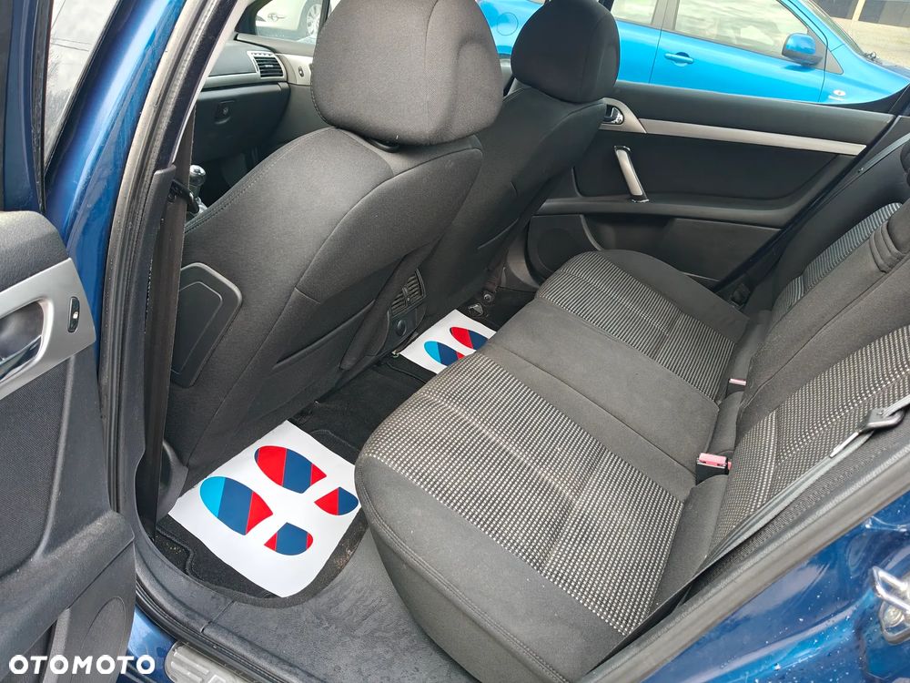 Peugeot 407 2.0 Premium - 10