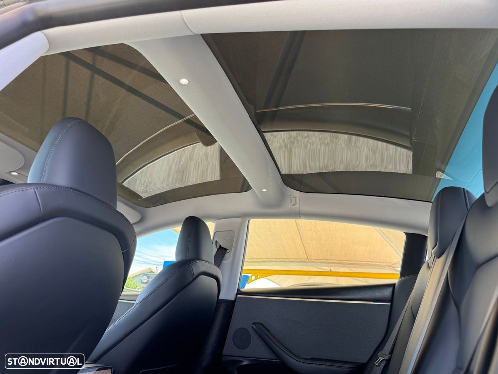 Tesla Model 3 Tração Traseira - 42