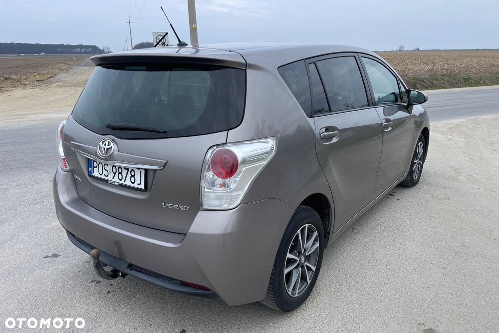 Toyota Verso 1.6 D-4D Premium - 5