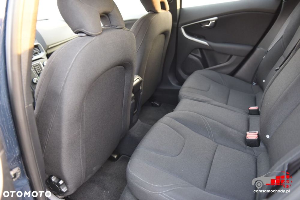 Volvo V40 - 15