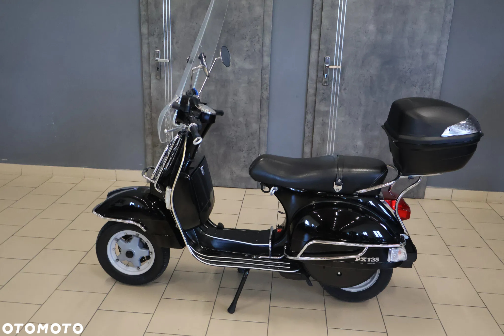 Piaggio Vespa - 5