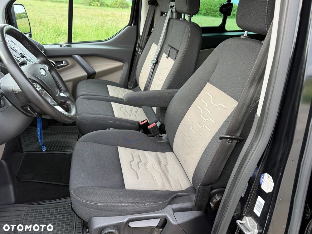 Ford Tourneo Custom 2.0 TDCi L2 Titanium - 24