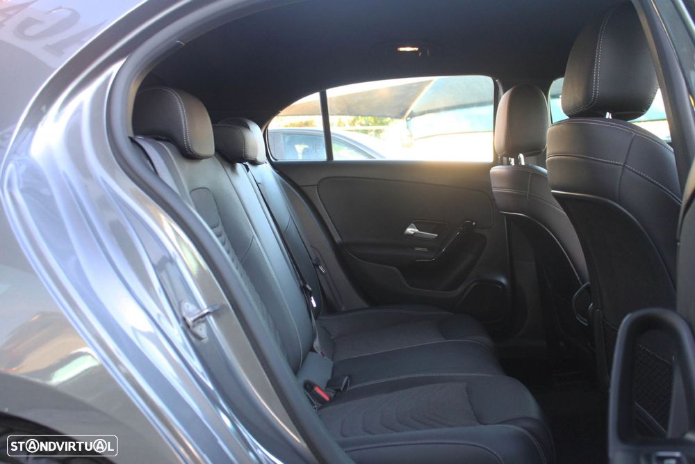 Mercedes-Benz A 180 d Style Plus Aut. - 46