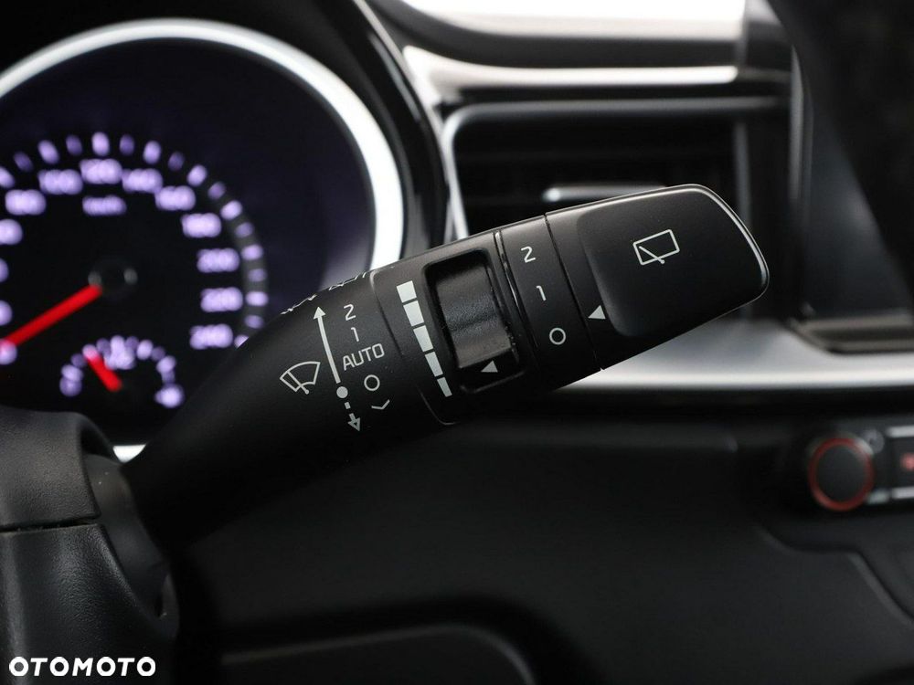 Kia Ceed 1.4 T-GDI OPF Vision - 33