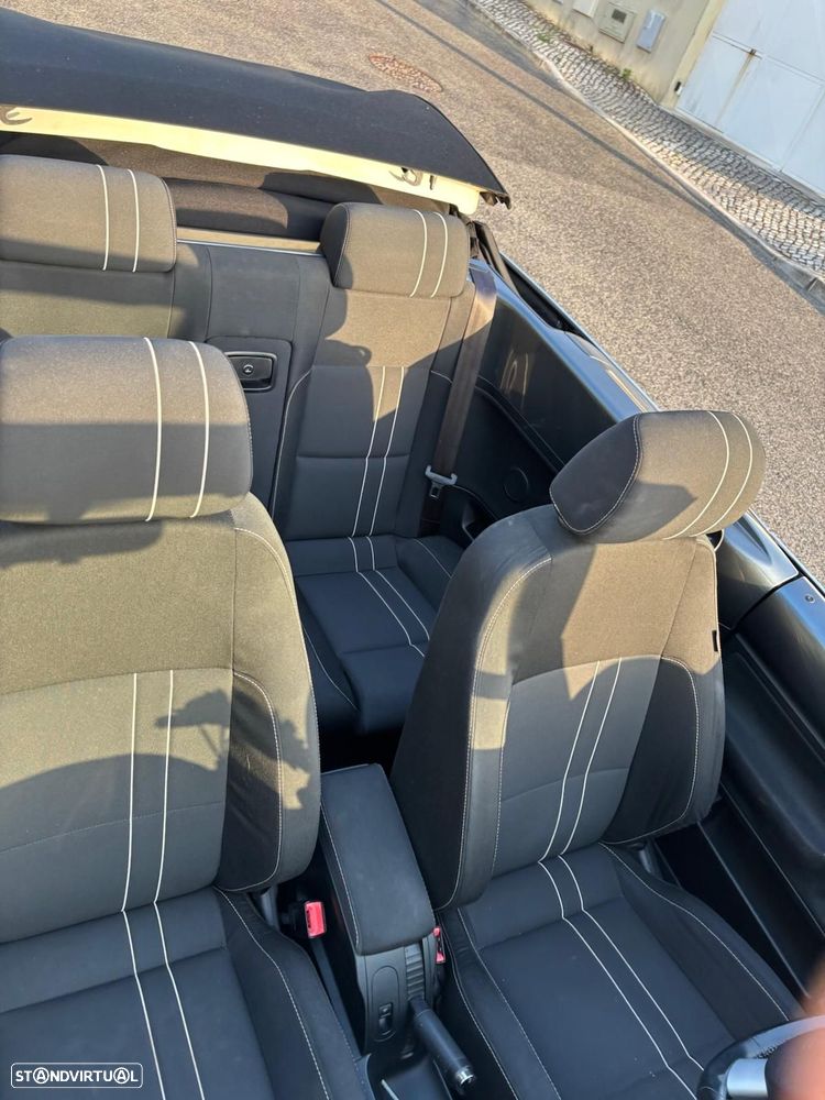 VW New Beetle Cabriolet 1.6 Freestyle - 2