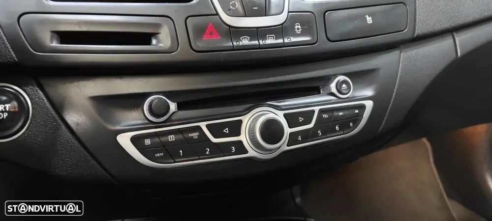 Renault Laguna Break - 38