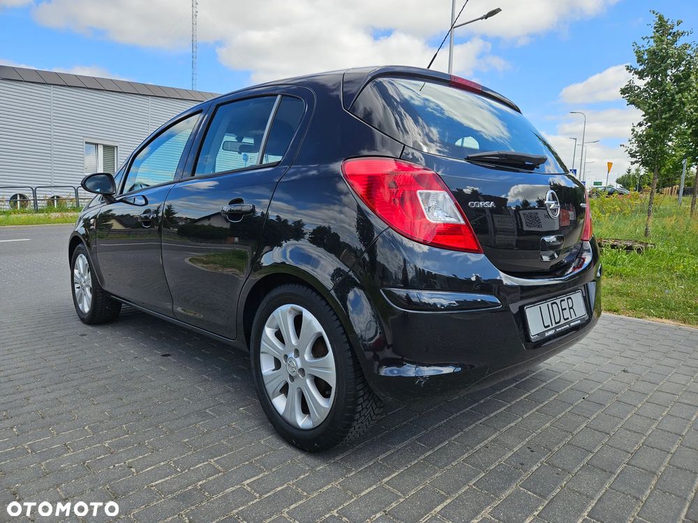 Opel Corsa - 18