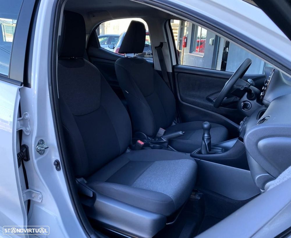 Toyota Yaris 1.0 VVT-i Comfort - 10